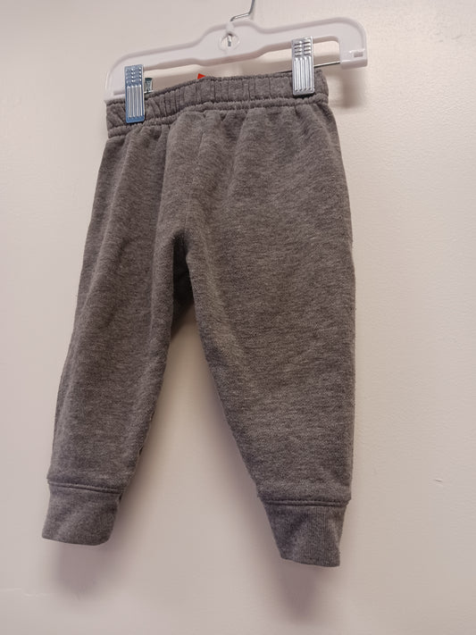 Grey Garanimals Joggers 6/9m, 6M B