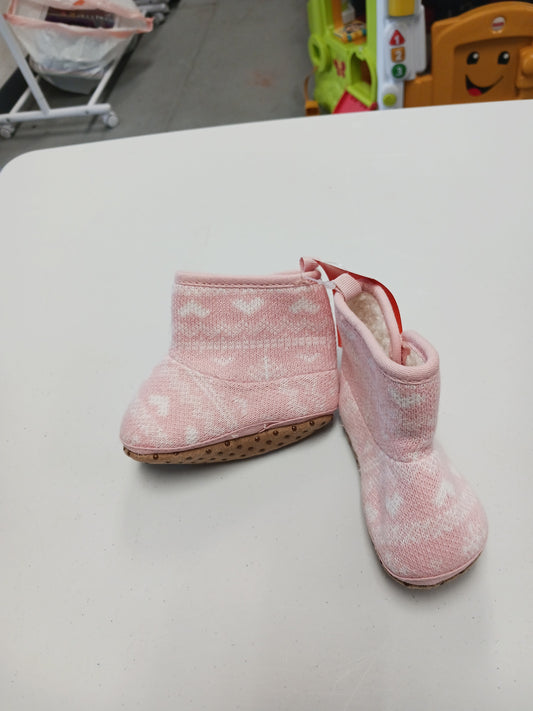 Pink/White Old Navy Crib Boots, 3-6M G