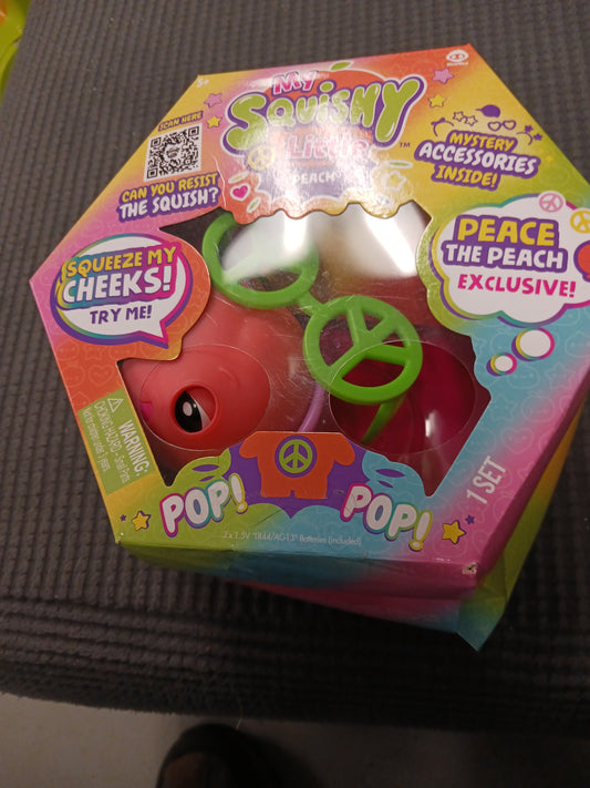 Sqeeze My Cheeks toy