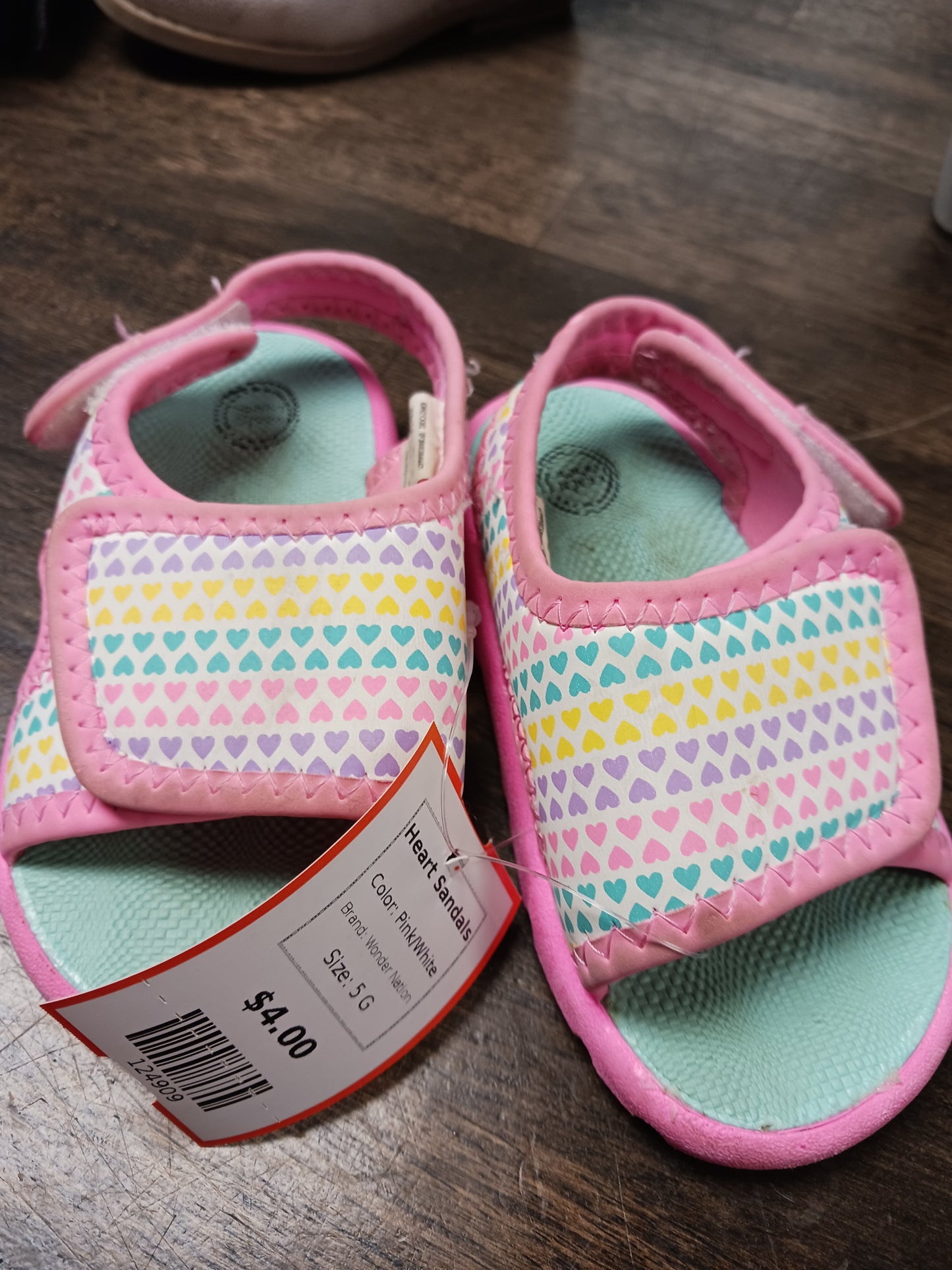Pink/White Wonder Nation Heart Sandals, 5 G