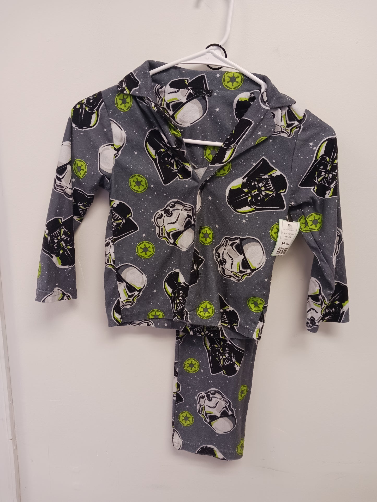 Grey/Green/Black/White Star Wars Pjs, 6 B