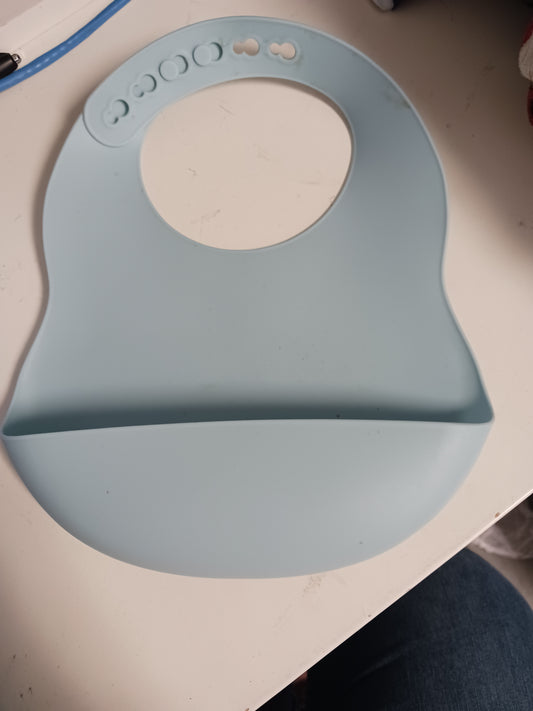 blue Bizzu Silicone Bib