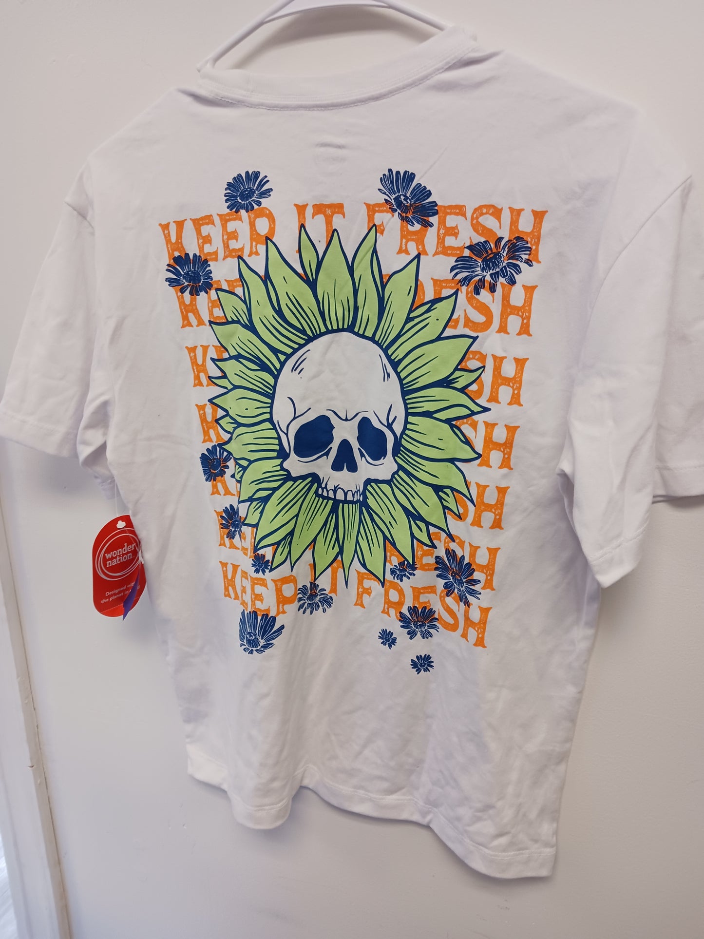 White Skull Wonder Nation Shirt, 10 B