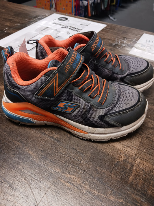 Orange/Grey/Black Sketchers Sneakers, 1Y B