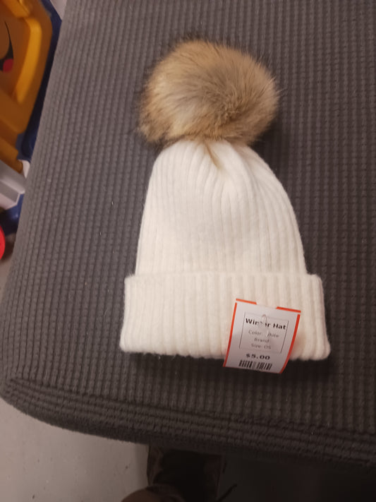 White  Winter Hat, OS