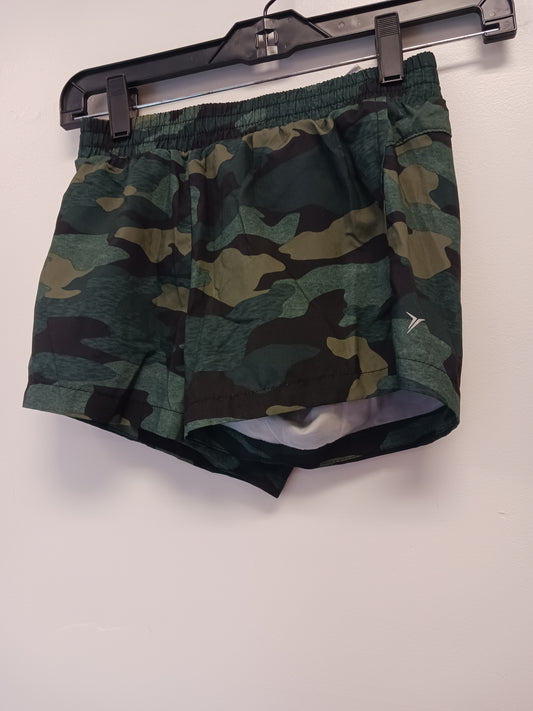 green Old Navy Camo Shorts 10/12, 10 G