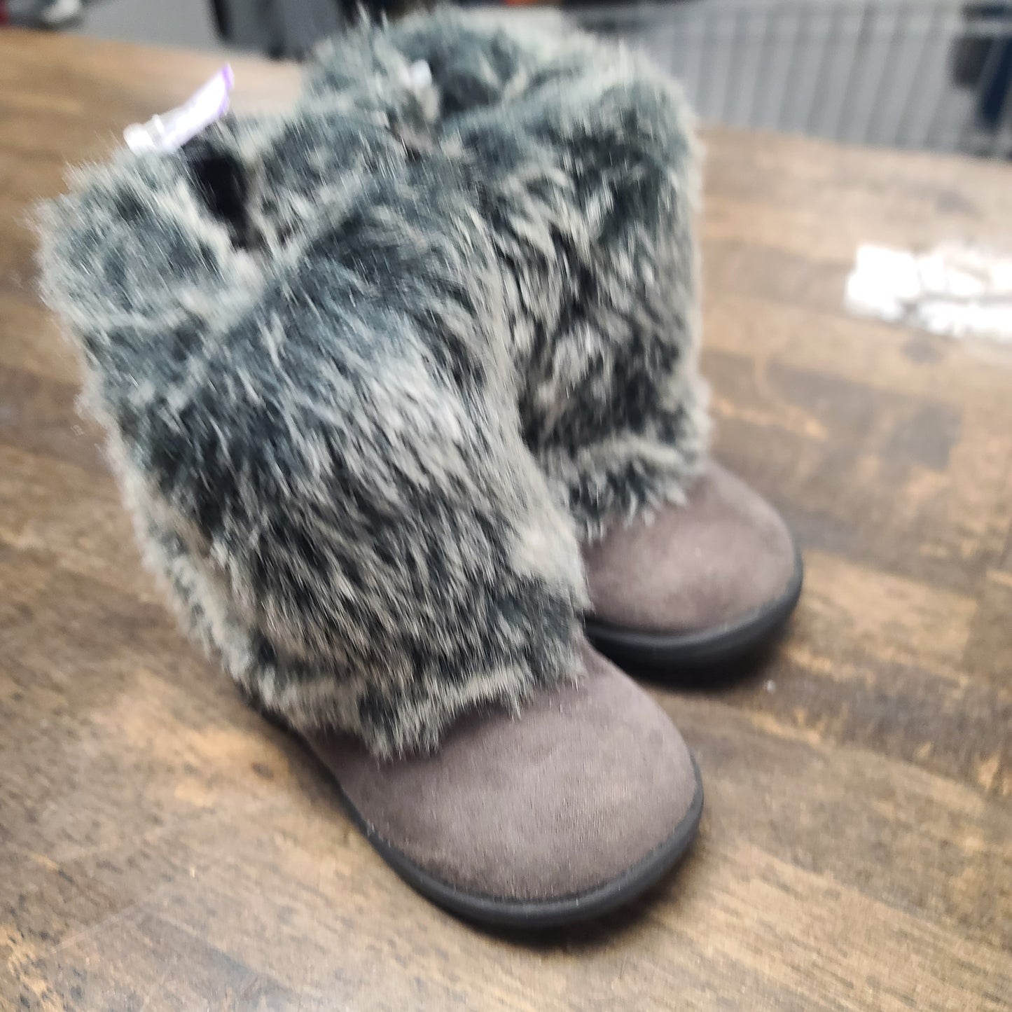 Grey Carters Boots, 5 G