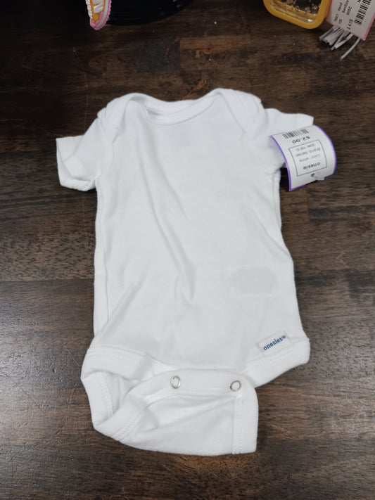 white Gerber onesie, NB G