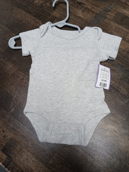 grey Kirkland Onesie 3-6m, 3M B