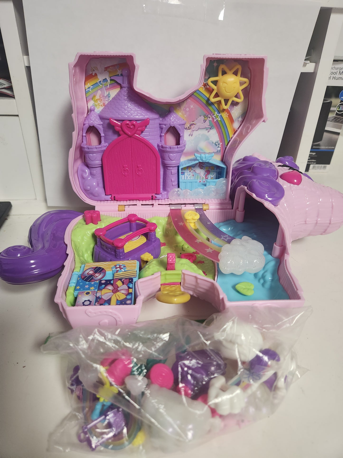 Polly Pocket Unicorn Party Playset