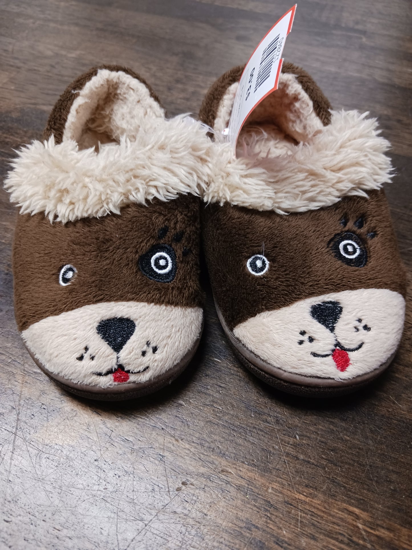 Brown Dog Wonder Nation Slippers, 5C B