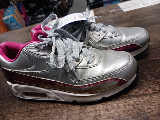 Pink/Silver Nike Sneakers, 6 G