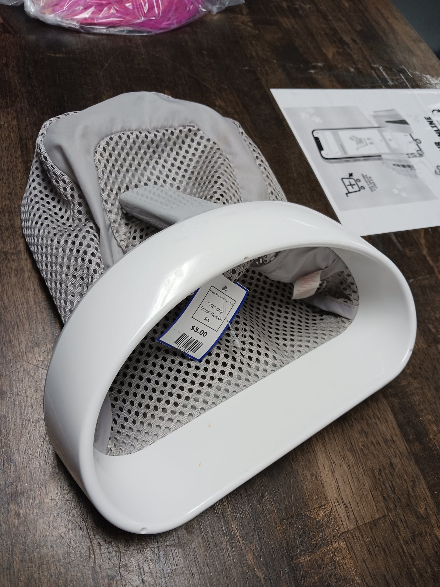 grey Munckin Super Scoop for Bath Tub