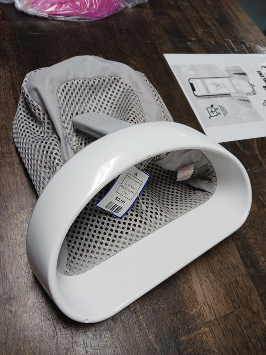 grey Munckin Super Scoop for Bath Tub