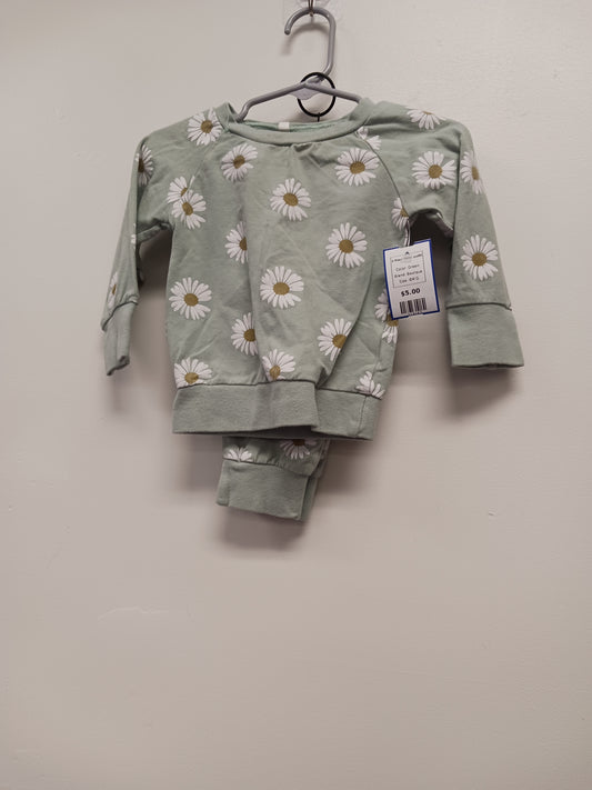Green Boutique 2 Piece Daisy outfit, 6M G