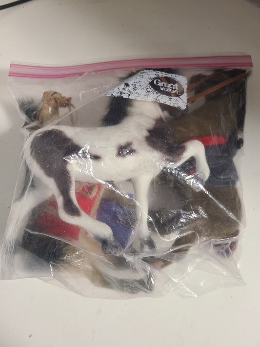 Bag of 3 Horses