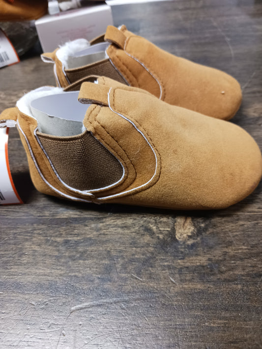 Brown Boutique Crib Shoes, 3C G